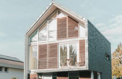 Villa on Hollywood Boulevard